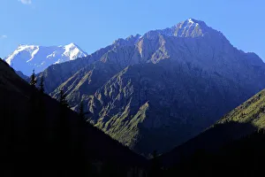Kyrgyzstan Gallery: Altyn Arashan valley, Issyk Kul oblast, Kyrgyzstan