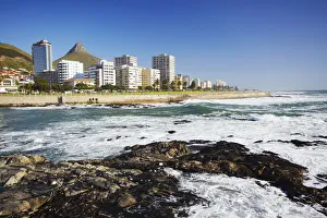 Images Dated 13th October 2010: Three Anchor Bay, Cape Town, Western Cape, South Africa