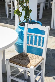 Images Dated 19th June 2019: Ano Mera, Mykonos, Cyclade Islands, Greece