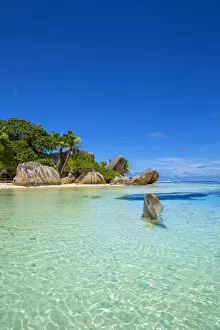 Images Dated 19th May 2015: Anse Source d Argent beach, La Digue, Seychelles