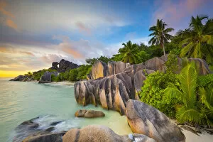 Images Dated 19th May 2015: Anse Source d Argent beach, La Digue, Seychelles