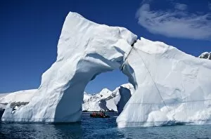 Arch Way Gallery: Antarctica, Grandidier Channel