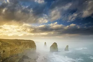 Victoria Gallery: The Twelve Apostles at Sunrise, Great Ocean Road, Australia