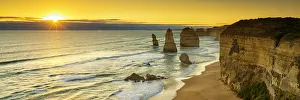 Images Dated 13th March 2016: The Twelve Apostles at Sunset, Great Ocean Road, Australia