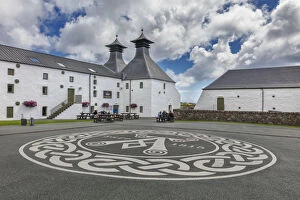 Images Dated 7th September 2018: Ardbeg distillery, Islay, Inner Hebrides, Argyll, Scotland, UK