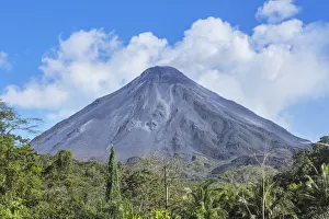 Active Volcano Gallery: Arenal volcano, La Fortuna, Alajuela Province, Costa Rica