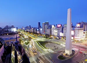 Argentina, Buenos Aires Province, City of Buenos Aires, Twilight view of 9 de Julio