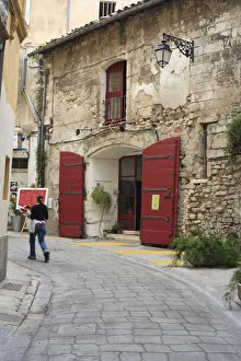 Arles Prints: Arles, Provence, France