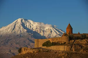 Images Dated 11th December 2013: Armenia, Yerevan, Ararat plain, Khor Virap Armenian Apostolic Church monastery, at