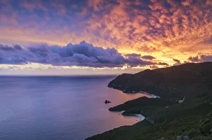 Images Dated 18th January 2017: Arrabida Nature Park and the Atlantic Ocean at sunset. Setubal, Portugal