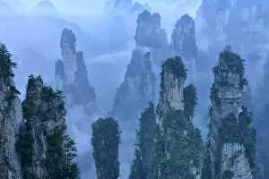 Images Dated 16th October 2018: Asia, China, Chinas Hunan Province, UNESCO, Wulingyuan, Wuling Mountain