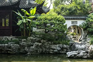 Images Dated 10th April 2019: Asia, China, Shanghai, Pundong District, Old Shanghai, Yuyuan Garden
