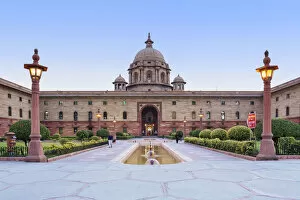 Images Dated 6th February 2014: Asia, India, Delhi; the Secretariat - parliament buildings by Herbert Baker on Raisina