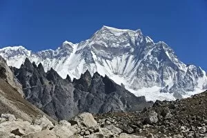 Images Dated 29th March 2010: Asia, Nepal, Himalayas, Sagarmatha National Park, Solu Khumbu Everest Region