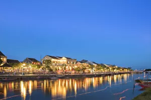 Asia, South East Asia, Vietnam; Hoi An (Faifoo), illuminated shop houses, river boats