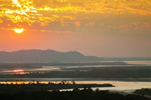 Asia, Southeast Asia, Myanmar, Mawlamyine, view over the Thanlwin (Salween) river