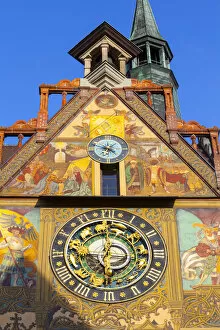 Images Dated 24th August 2015: Astronomical Clock on Ulms decorative Town Hall (Altes Rathaus), Ulm