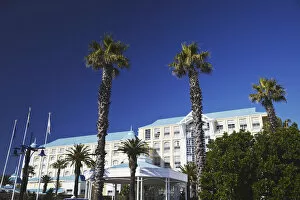 Images Dated 13th October 2010: Atlantic Hotel at Victoria and Alfred Waterfront, Cape Town, Western Cape, South Africa