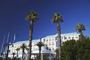 Images Dated 13th October 2010: Atlantic Hotel at Victoria and Alfred Waterfront, Cape Town, Western Cape, South Africa