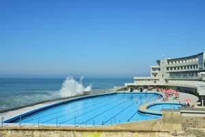 Atlantic swimming pool of the Arribas Sintra Hotel. Praia Grande, Sintra. Portugal