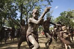 Queens Land Gallery: Australia, Queensland, Laura. Indigenous dance troupe at the Laura Aboriginal Dance Festival