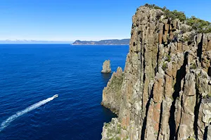 Australia, Tasmania, Tasman Peninsula, Tasman National Park, Cape Hauy