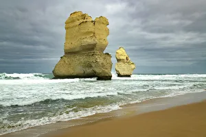 Australia; Victoria; Great Ocean Road, Twelve Apostles Marine National Park