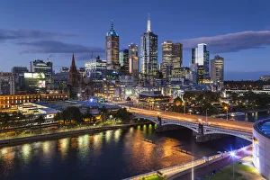 Australia, Victoria, VIC, Melbourne, skyline with Yarra River and Princess Bridge