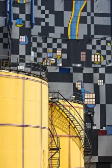 Austria, Vienna, Spittelau, Fernwarme power plant, whose facade was redesigned by