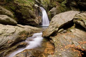 Autumn Leaf Prints: Autumn at Bingham Falls, Green Mountains, Stowe, Vermont, USA