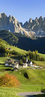 Images Dated 14th October 2017: Autumn in the Italian Dolomites Alps, Funes Valley, Trentino Alto Adige, Italy