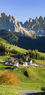 Images Dated 14th October 2017: Autumn in the Italian Dolomites Alps, Funes Valley, Trentino Alto Adige, Italy