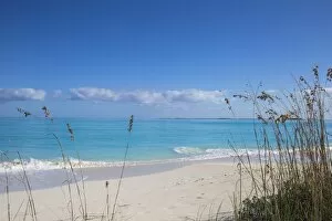 Images Dated 12th February 2017: Bahamas, Abaco Islands, Great Abaco, Beach at Treasure Cay