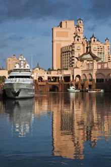 Bahamas, New Providence Island, Nassau, Paradise Island, Atlantis Hotel and Casino