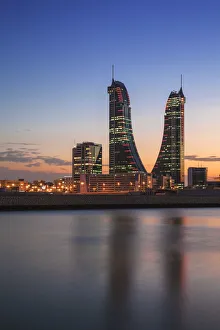 Images Dated 23rd January 2015: Bahrain, Manama, Bahrain Financial Harbour, Harbour Towers