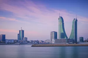 Images Dated 23rd January 2015: Bahrain, Manama, Bahrain Financial Harbour, Harbour Towers