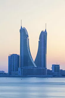 Images Dated 23rd January 2015: Bahrain, Manama, Bahrain Financial Harbour, Harbour Towers