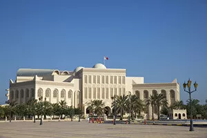 Images Dated 23rd January 2015: Bahrain, Manama, Libary at Al Fateh Mosque - The Grand Mosque