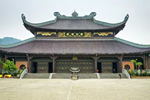 Viet Nam Prints: Bai Dinh Temple (Chua Bai Dinh), Gia Vien District, Ninh Binh Province, Vietnam