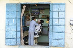 South Asian Collection: Barber shop in Pushkar, India, Asia