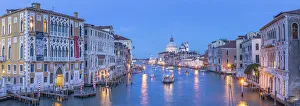 Images Dated 20th September 2019: Basilica di Santa Maria della Salute, Grand Canal, Venice, Veneto, Italy