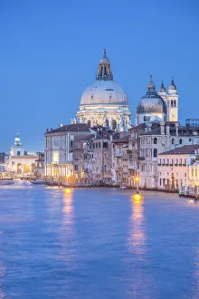 Images Dated 19th September 2019: Basilica di Santa Maria della Salute, Grand Canal, Venice, Veneto, Italy