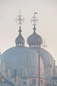 Images Dated 8th February 2023: Basilica San Marco, Piazza San Marco (St. Mark's Square), Venice, Veneto, Italy
