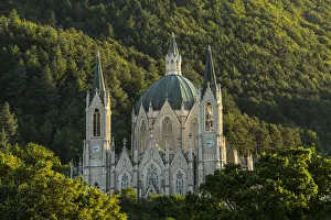 Prayer Gallery: The basilica sanctuary of Maria Santissima Addolorata, Castelpetroso, province of Isernia