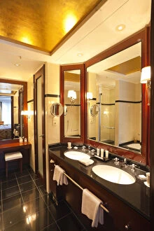Images Dated 18th July 2011: Bathroom in the Hotel Adlon, Unter den Linden, Berlin, Germany