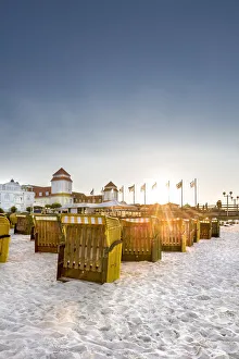 Images Dated 16th May 2017: Beach baskets and Kurhaus at sundown, Binz, RAogen Island, Mecklenburg-Western Pomerania
