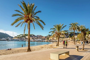 Beach Promenade Prints: Beach promenade of Port de Soller, Mallorca, Balearic Islands, Spain