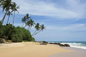 Images Dated 8th May 2017: Beach, Tangalla, Sri Lanka