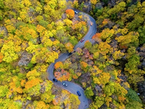 Vermont Prints: Beautiful road through Smugglers Notch, Vermont, New England, USA