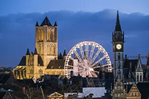Amusement Park Collection: Belgium, Flanders, Ghent, St Nicholas church and the Ferris wheel at night